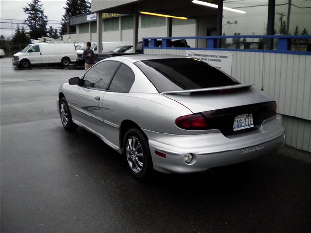 Pontiac Sunfire 2002 photo 2