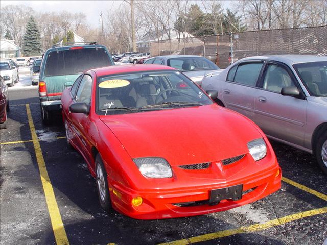 Pontiac Sunfire 2002 photo 1