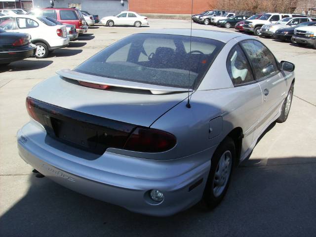 Pontiac Sunfire 2002 photo 1