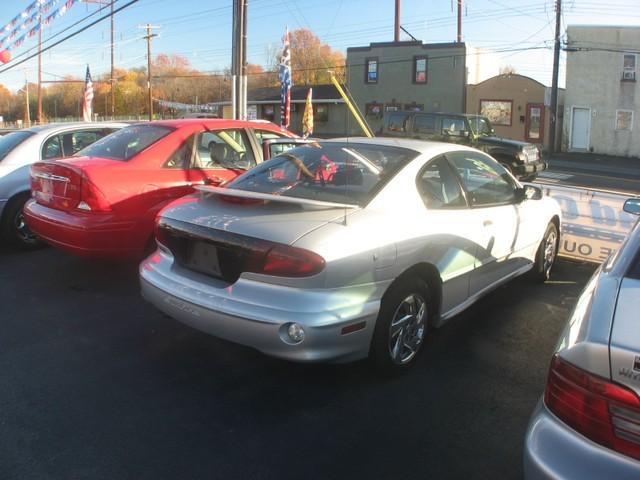 Pontiac Sunfire 2002 photo 1