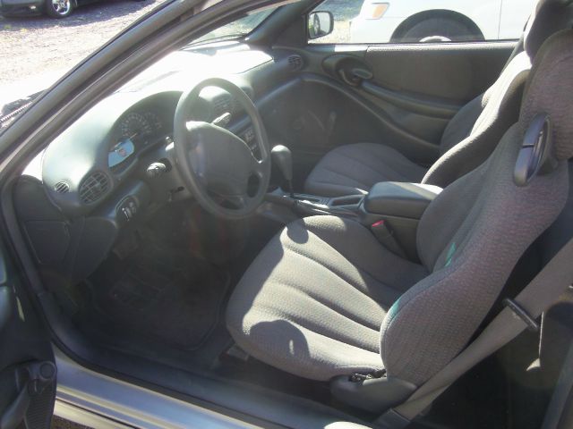 Pontiac Sunfire 2002 photo 2