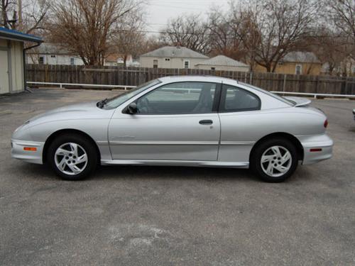 Pontiac Sunfire 2002 photo 1
