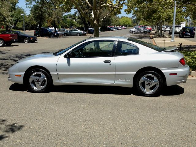 Pontiac Sunfire 2003 photo 3