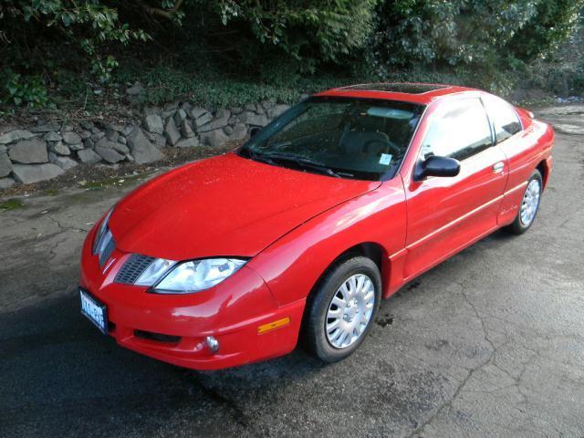 Pontiac Sunfire 2004 photo 1