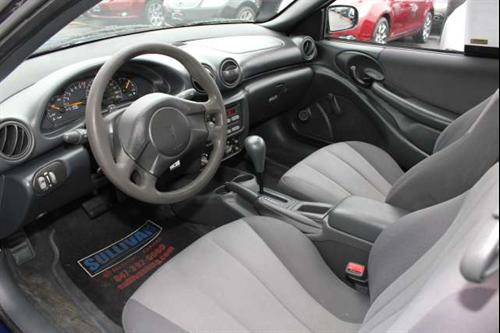 Pontiac Sunfire 2004 photo 2