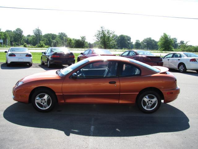 Pontiac Sunfire 2004 photo 6