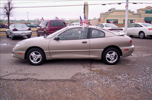 Pontiac Sunfire Base Coupe