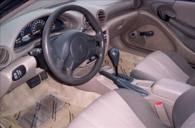 Pontiac Sunfire 2004 photo 5