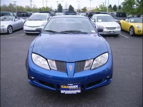 Pontiac Sunfire 2004 photo 2