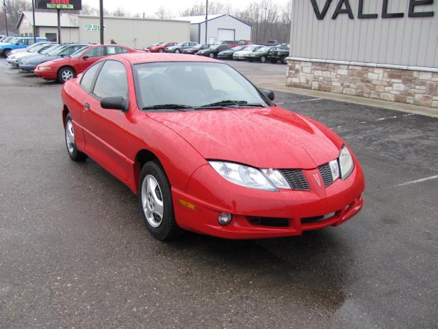 Pontiac Sunfire 2004 photo 1
