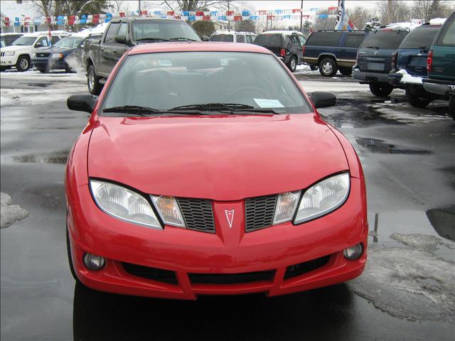 Pontiac Sunfire 2004 photo 1