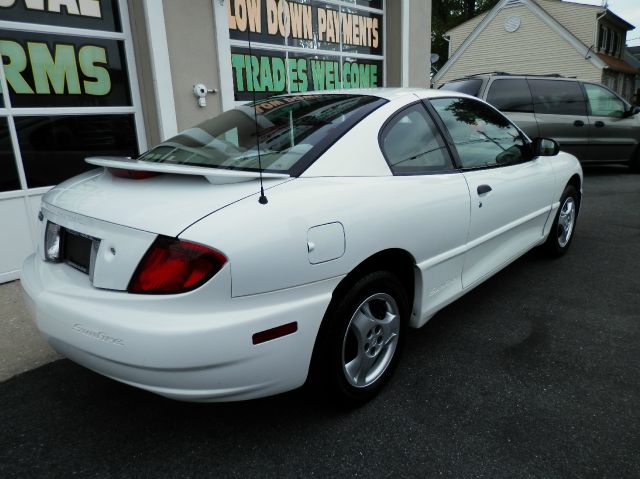 Pontiac Sunfire 2004 photo 6