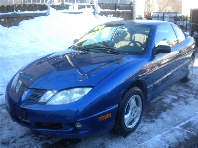 Pontiac Sunfire 2004 photo 1