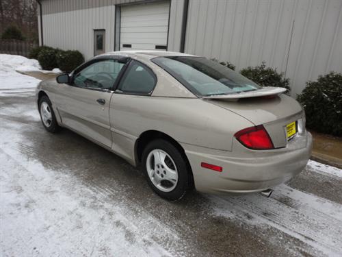 Pontiac Sunfire 2004 photo 5
