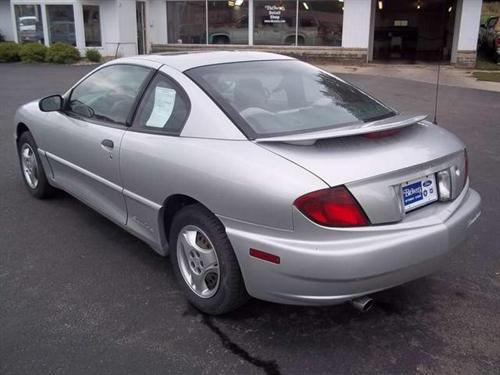 Pontiac Sunfire 2004 photo 1