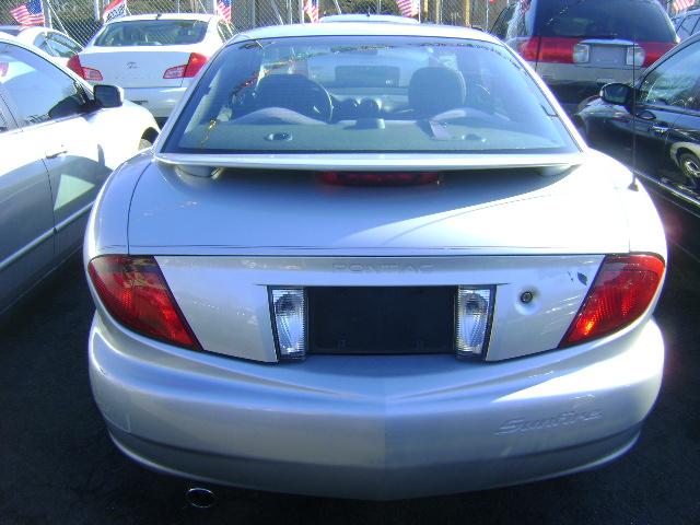Pontiac Sunfire 2004 photo 3