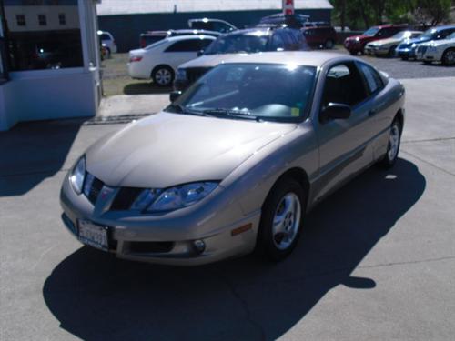 Pontiac Sunfire 2004 photo 2