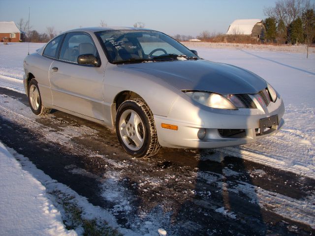 Pontiac Sunfire 2004 photo 3