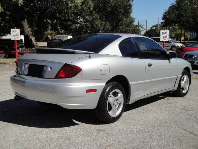 Pontiac Sunfire 2004 photo 4