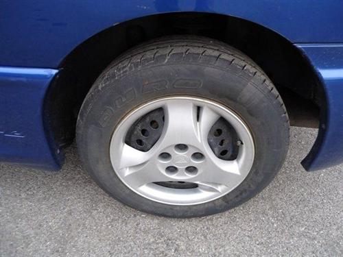 Pontiac Sunfire 2004 photo 1