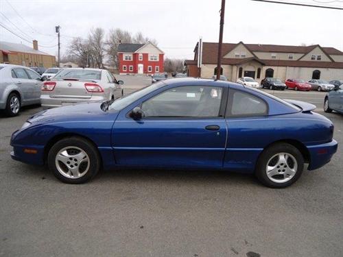 Pontiac Sunfire 2004 photo 5