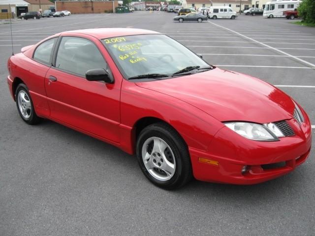 Pontiac Sunfire 2004 photo 1