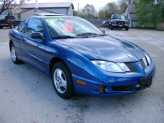 Pontiac Sunfire 2004 photo 1