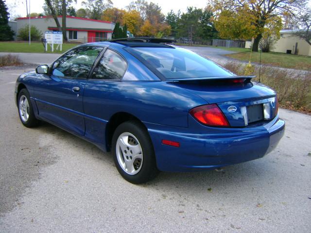 Pontiac Sunfire 2004 photo 3