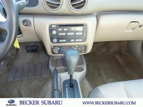 Pontiac Sunfire 2004 photo 4