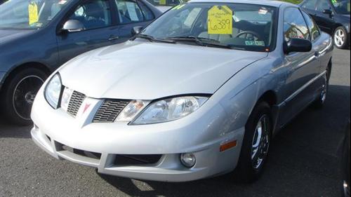 Pontiac Sunfire 2004 photo 1