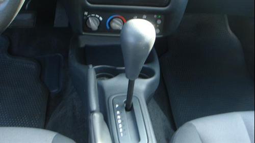 Pontiac Sunfire 2004 photo 2