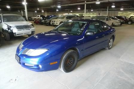 Pontiac Sunfire 2005 photo 2