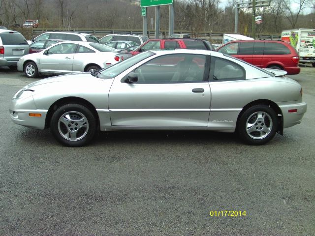 Pontiac Sunfire 2005 photo 3