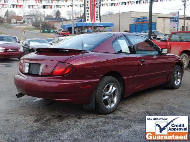 Pontiac Sunfire 2005 photo 2