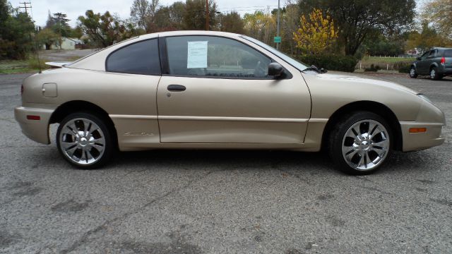 Pontiac Sunfire 2005 photo 3