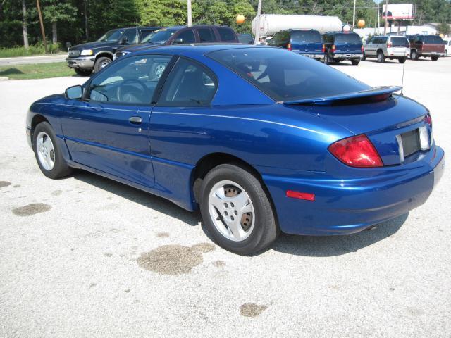 Pontiac Sunfire 2005 photo 4