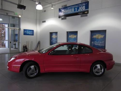 Pontiac Sunfire 2005 photo 2