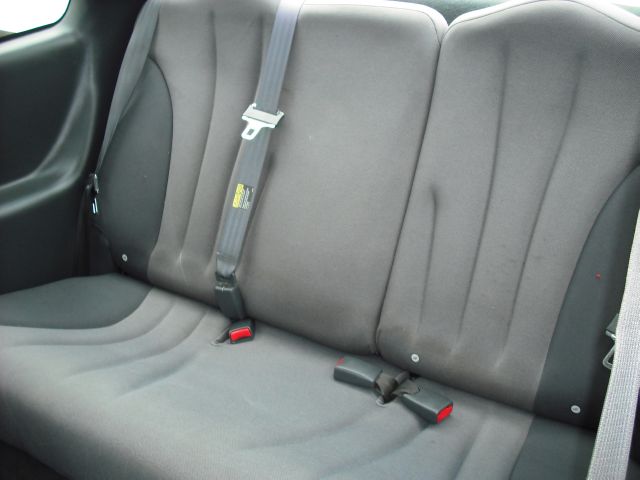 Pontiac Sunfire 2005 photo 2