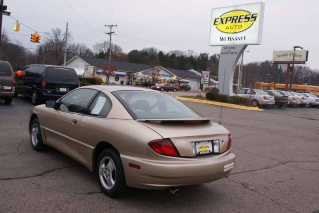 Pontiac Sunfire 2005 photo 5