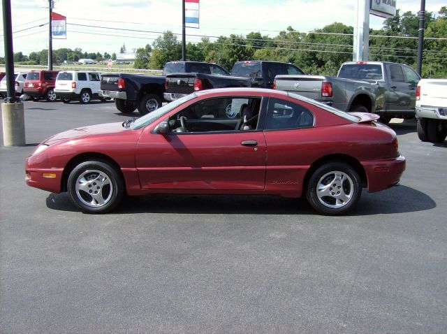 Pontiac Sunfire 2005 photo 4