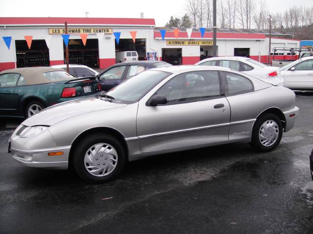 Pontiac Sunfire 2005 photo 3