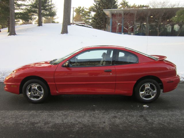 Pontiac Sunfire 2005 photo 3