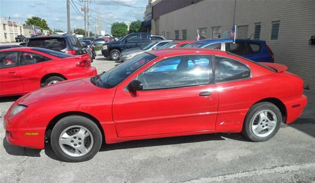 Pontiac Sunfire 2005 photo 2