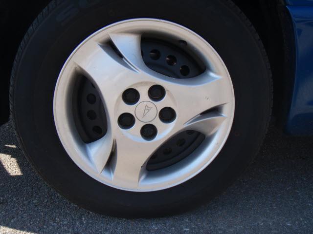 Pontiac Sunfire 2005 photo 5