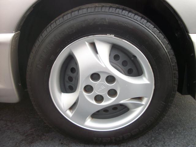 Pontiac Sunfire 2005 photo 4