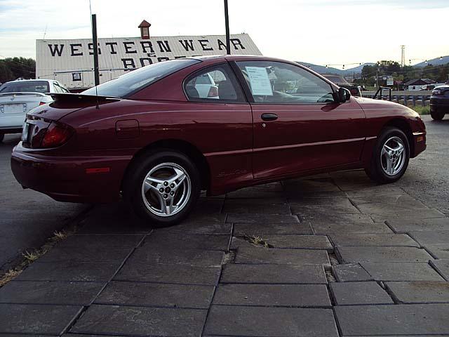 Pontiac Sunfire 2005 photo 4