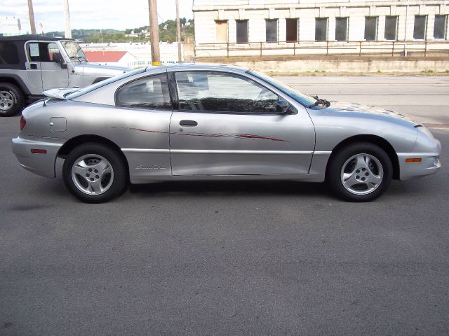 Pontiac Sunfire GT Premium Coupe