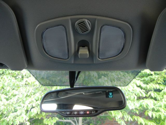 Pontiac Torrent 2006 photo 13