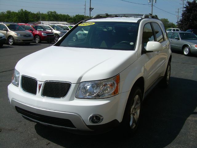 Pontiac Torrent 2006 photo 2