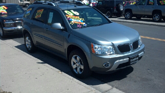Pontiac Torrent EX - DUAL Power Doors SUV